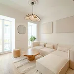 Newly Renovated 2br With Ac & Terrace | By Airnest *