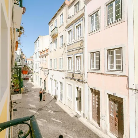 Apartman Newly Renovated 2br With Ac & Terrace | By Airnest *